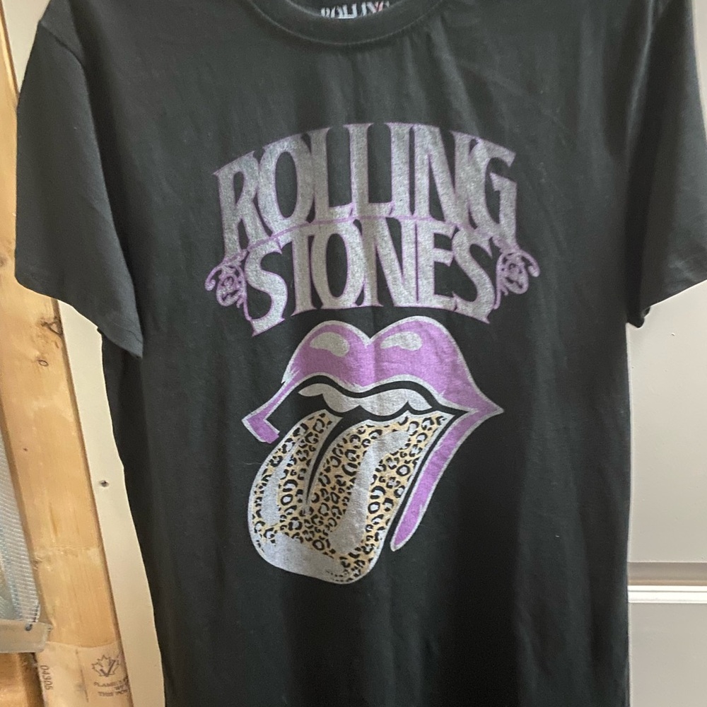 The Rolling Stones T-Shirt Leopard Tongue Sz Med W-20” L-31” (Like New)
